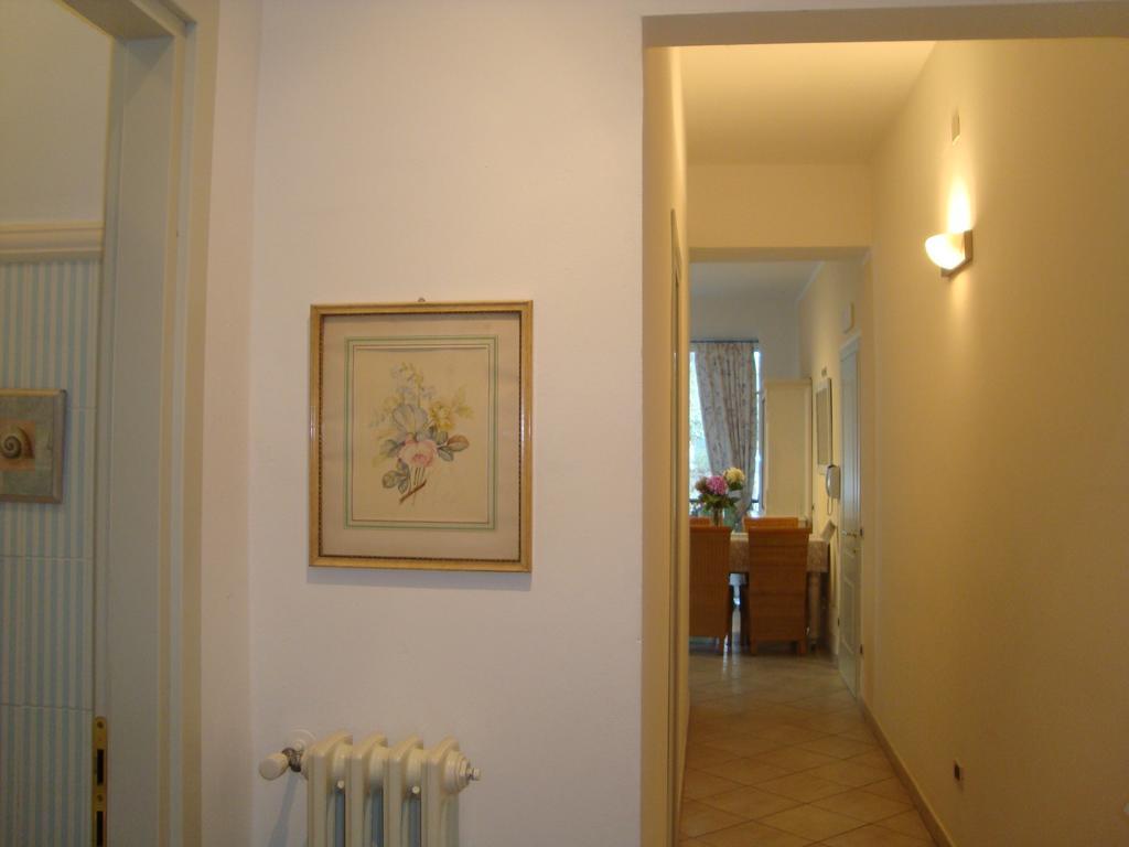 Apartment A 20 Mt Dal Mare Con Ombrellone E Sdraio In Spiaggia Castiglioncello